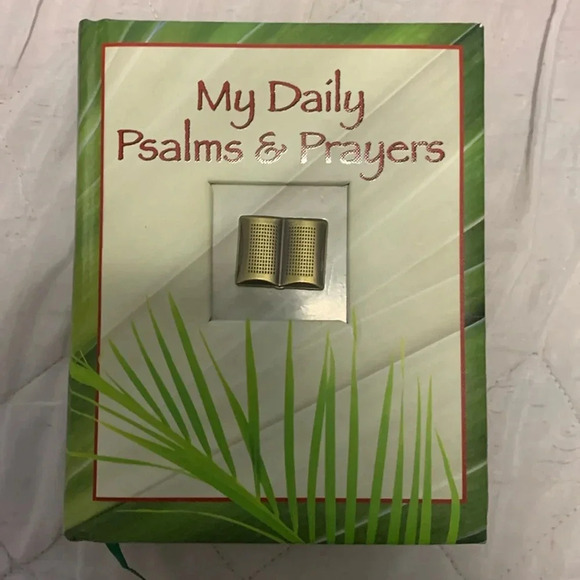 Vintage psalms and prayers book - Picture 1 of 4